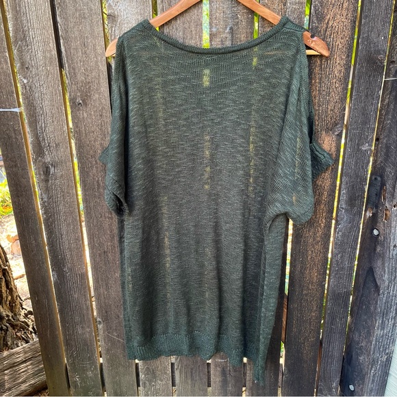 Torrid Olive Green Cold Shoulder Keyhole Short Sleeve Knit Sweater NWT Sz 3X - Picture 2 of 14